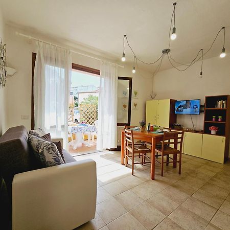 Baia Di Ulisse Apartment Porto Pozzo Cameră foto